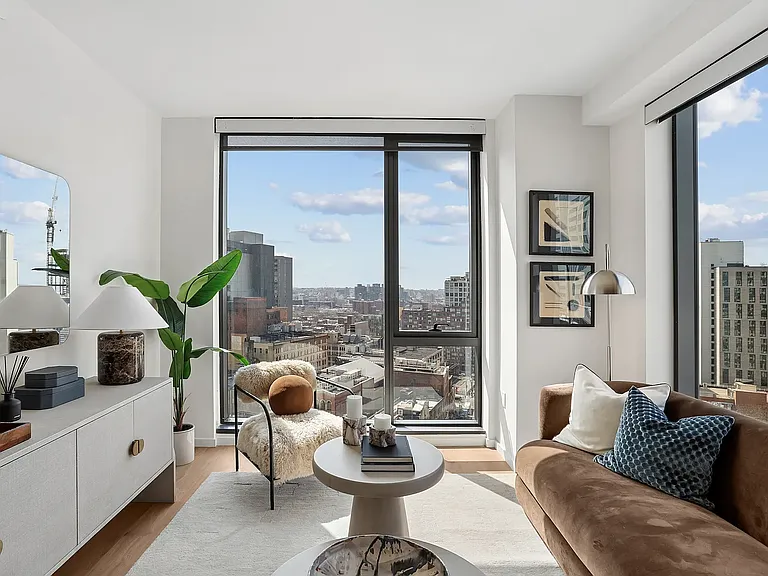 55 Willoughby St #26E — Photo 8