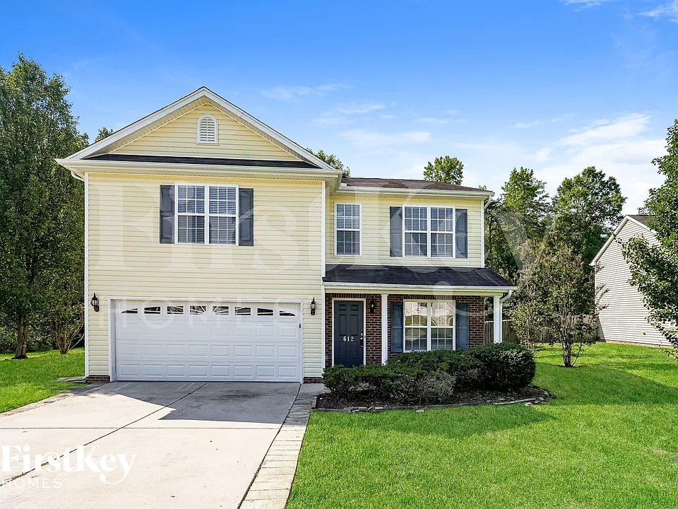 612 Brassfield Dr