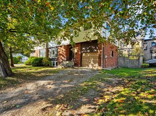 162 Queen St, Cobourg, ON K9A 4T8