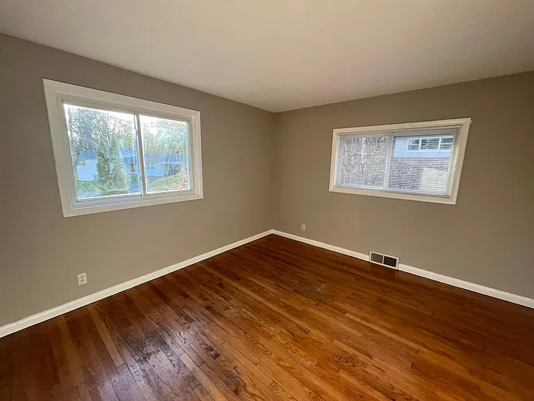 36 Rivermount Ter #A — Photo 27