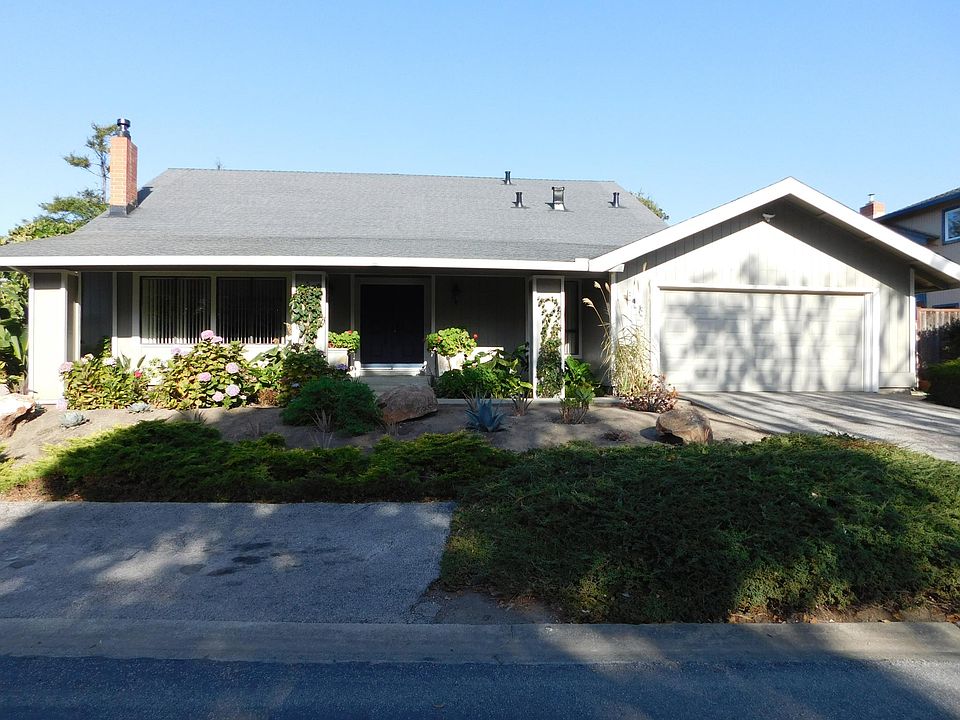 1st image of 613 Marseille Ln