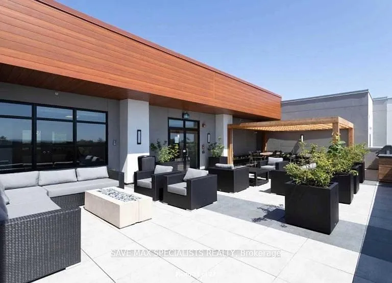 320 Plains Rd E #401 — Photo 6