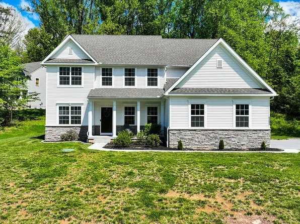 5202 Mountainview Dr, Harrisburg, PA 17112