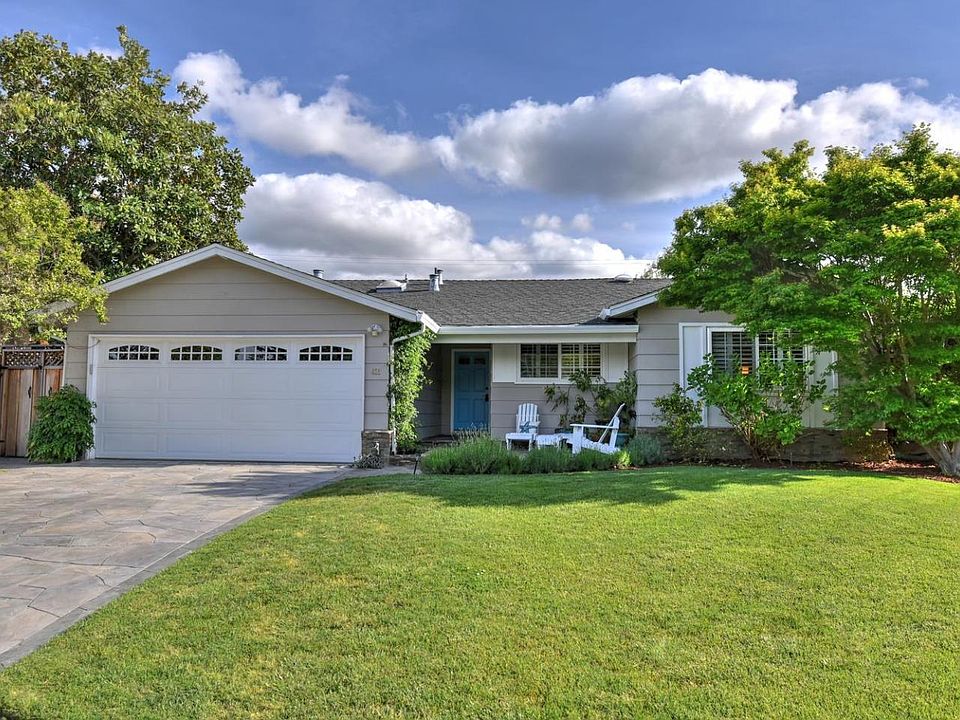 1st image of 416 Hershner Way