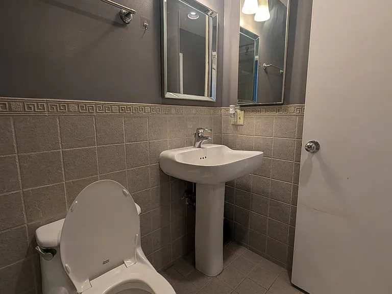 518 Gregory Ave — Photo 30