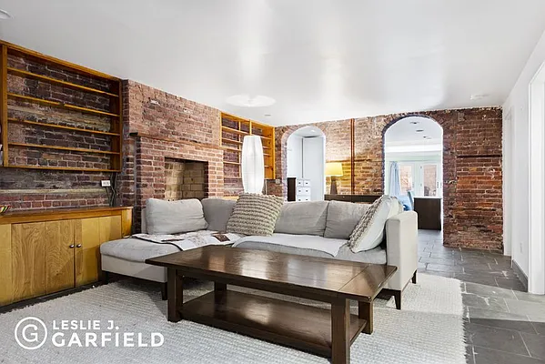 Sold by Leslie J. Garfield | media 10