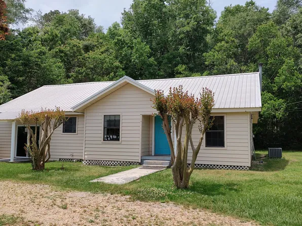 7191 Highway 43 N, Poplarville, MS 39470