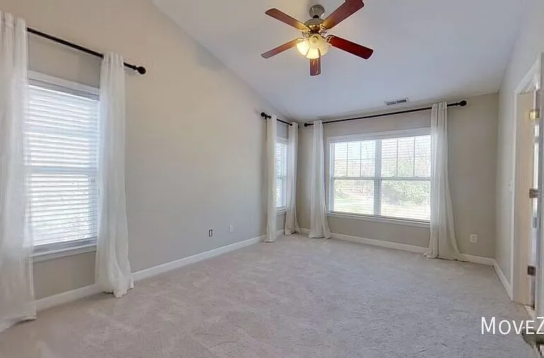 1628 Lela Ave — Photo 15