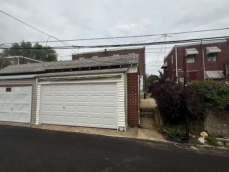 2350 Ripley St — Photo 7