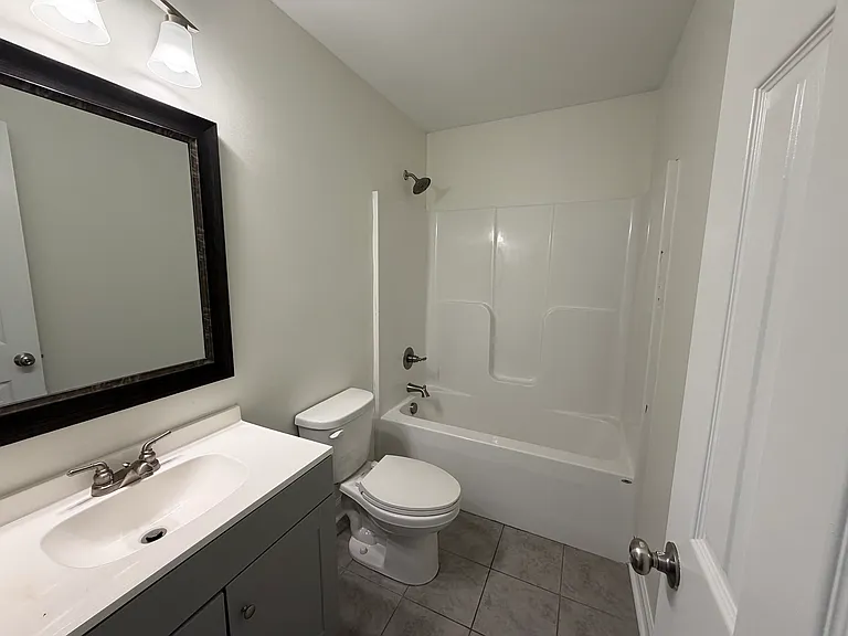 3430 Windy Hill Rd — Photo 2