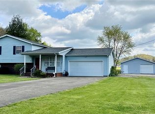 49 Jenny Dr, Belpre, OH 45714
