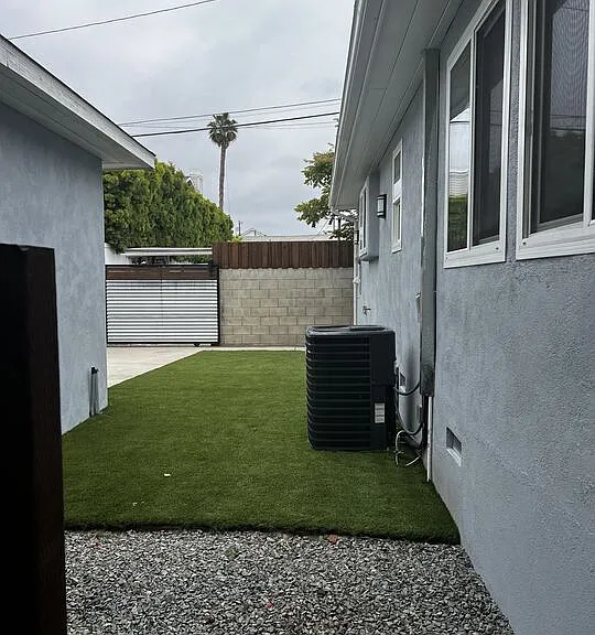 13419 Zanja St — Photo 18