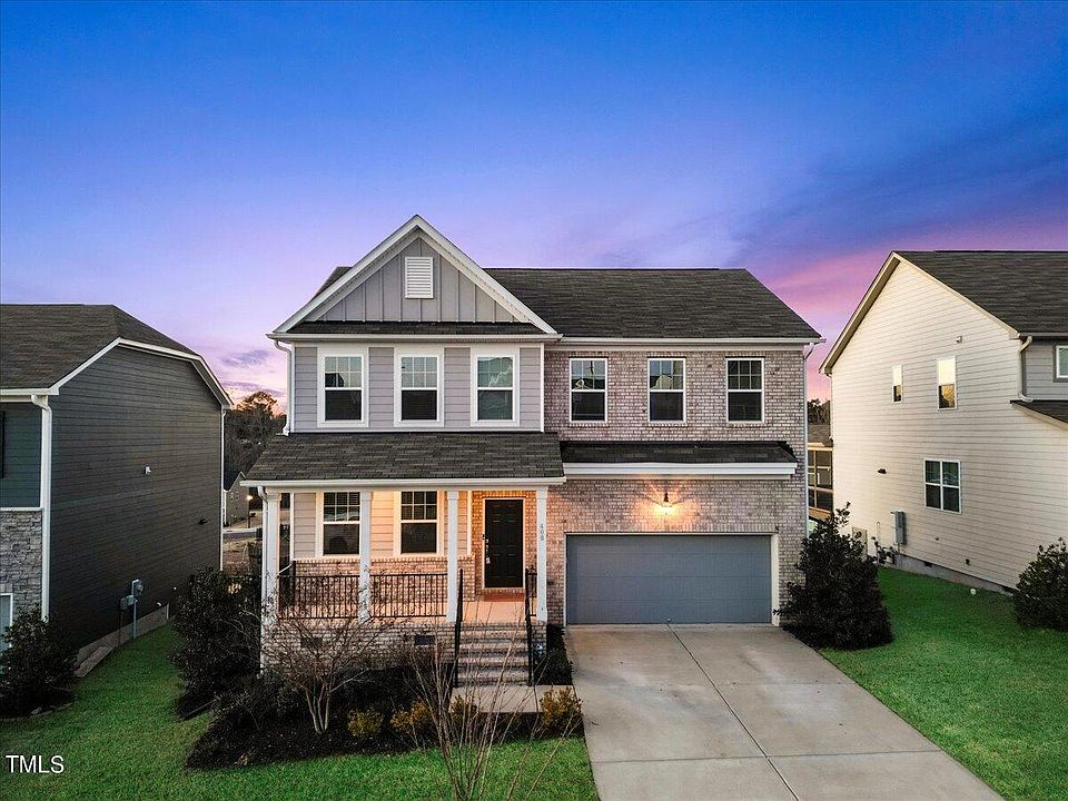 1st image of 408 Treehouse Ln