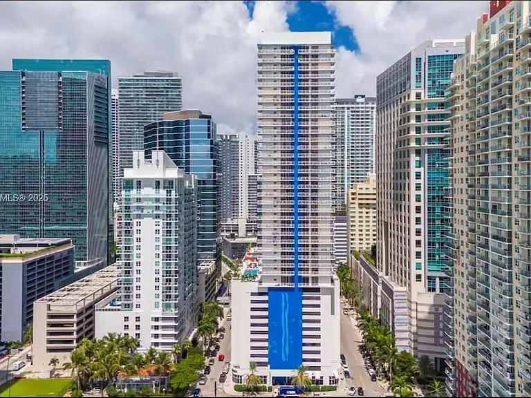 1200 Brickell Bay Dr #3220 — Photo 48