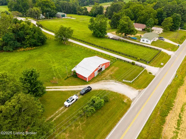 2715 Rhodelia Rd, Payneville, KY 40157