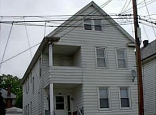 11 Oak St, New Brunswick, NJ 08901
