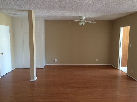 2nd image of 4851 Hazeltine Ave APT 307