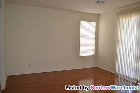 1744 W Frye Rd — Photo 9