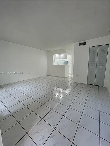 10832 SW 88th St #U13 Photo 1