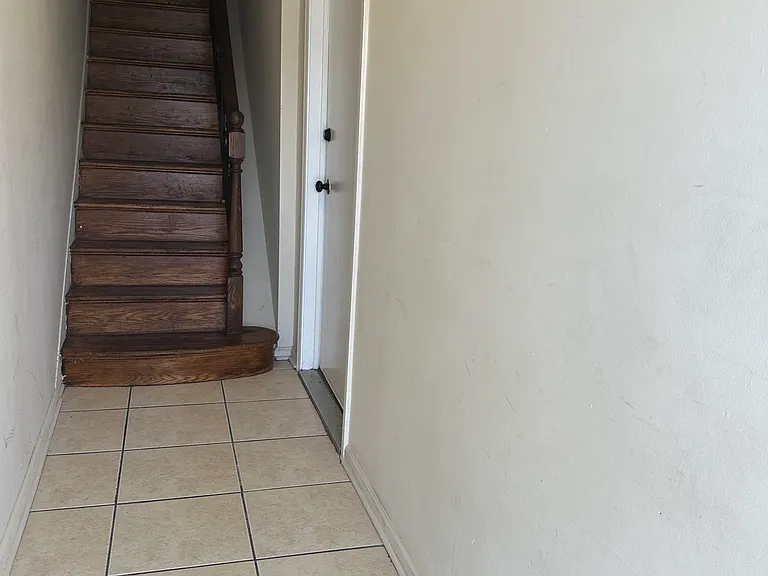 2739 W Allegheny Ave #1 — Photo 13