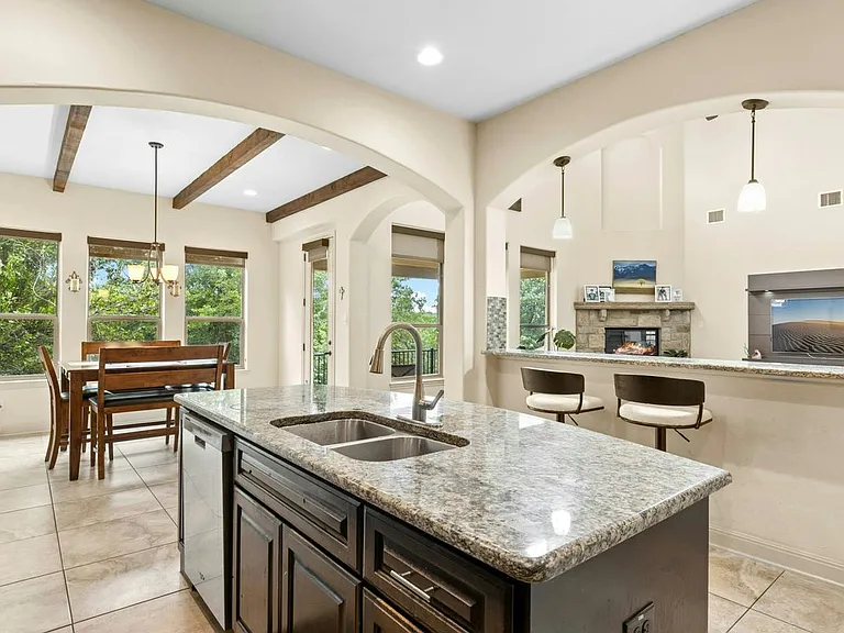13001 Medina River Way — Photo 3