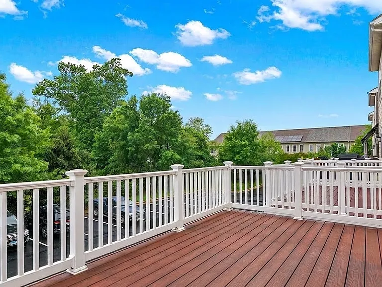 1056 Pipistrelle Ct — Photo 9