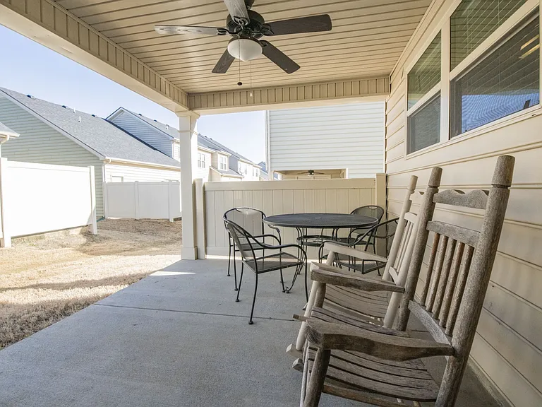 4414 Sunday Silence Way — Photo 19