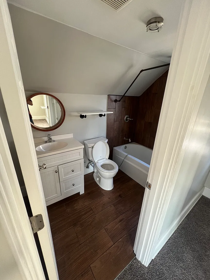20 Rosebud Ave photo 1