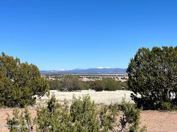 70 W Volcano Trl, Ash Fork, AZ 86320