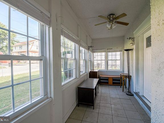 4th image of 1829 Shallcross Ave