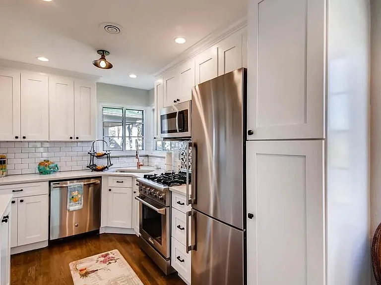 1205 Eudora St — Photo 18
