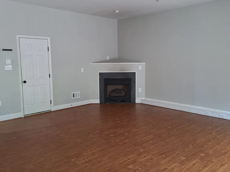 2039 Capstone Cir — Photo 9