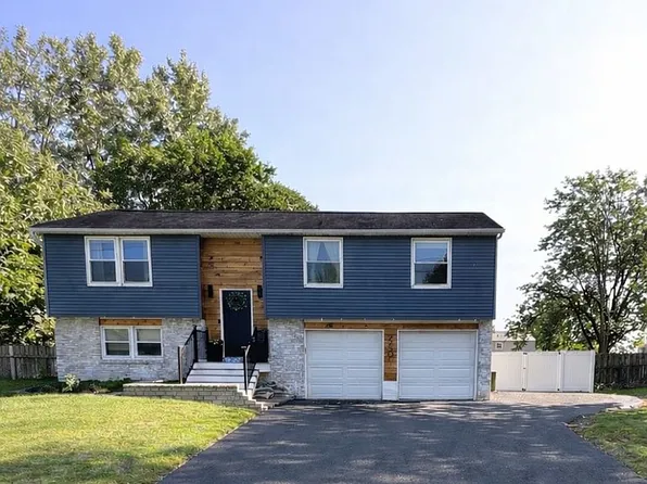 2250 Mercer St, Baldwinsville, NY 13027