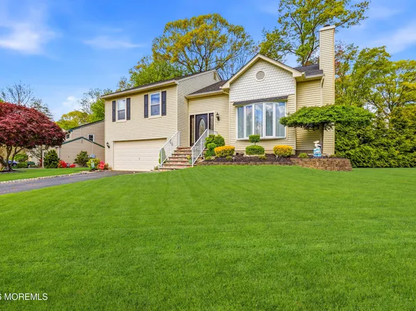 56 Sami Drive, Howell, NJ 07731