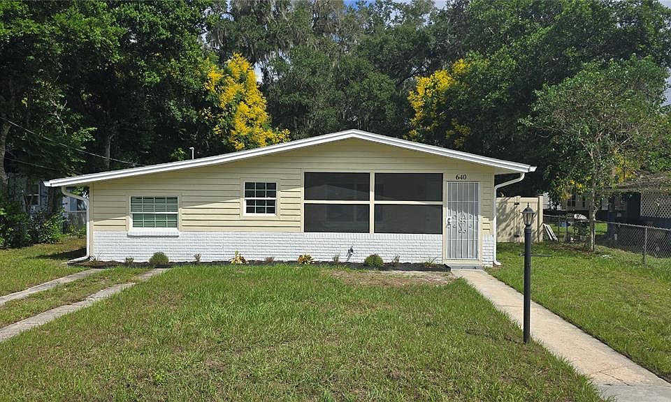 1st image of 640 N ORANGE AVENUE