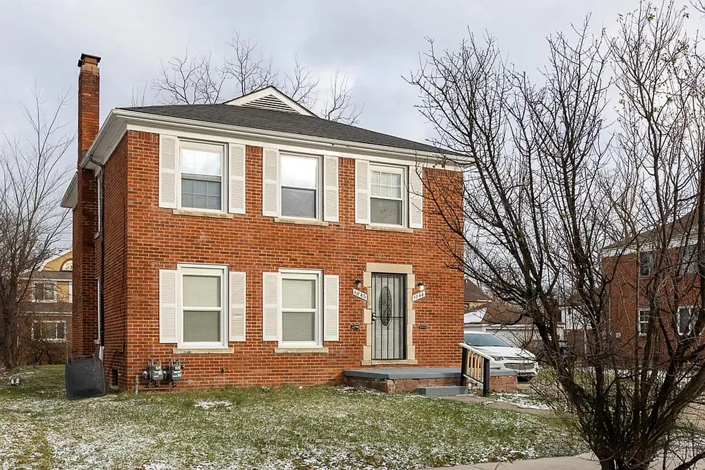 2 bed, 900 sqft, $1,000 — Photo 1