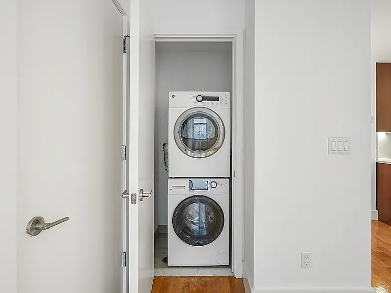 33 Caton Pl #5G — Photo 6
