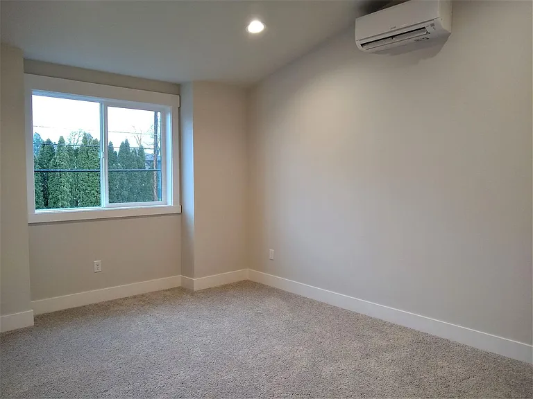 1027 Wilson St #1401 — Photo 5