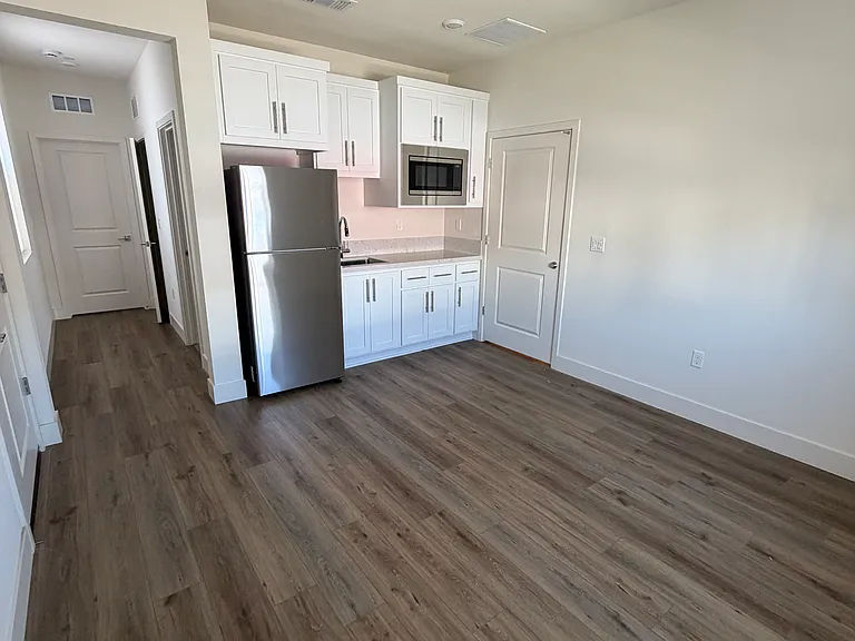5694 Loray Ln #A — Photo 1