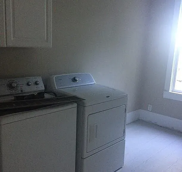 79 N 200 E — Photo 11