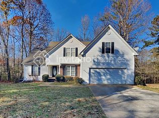 285 Trelawney Dr, Covington, GA