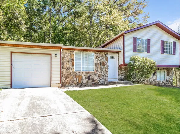 323 Engle Dr, Tucker, GA 30084