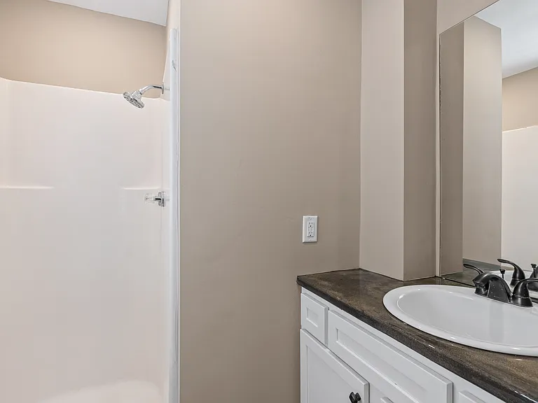 240 Josh Ln — Photo 8