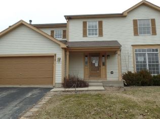 473 Springwood Ln, Bolingbrook, IL 60440