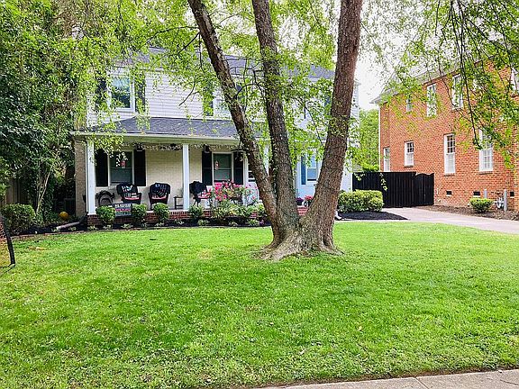 4th image of 1114 Cambridge Cres