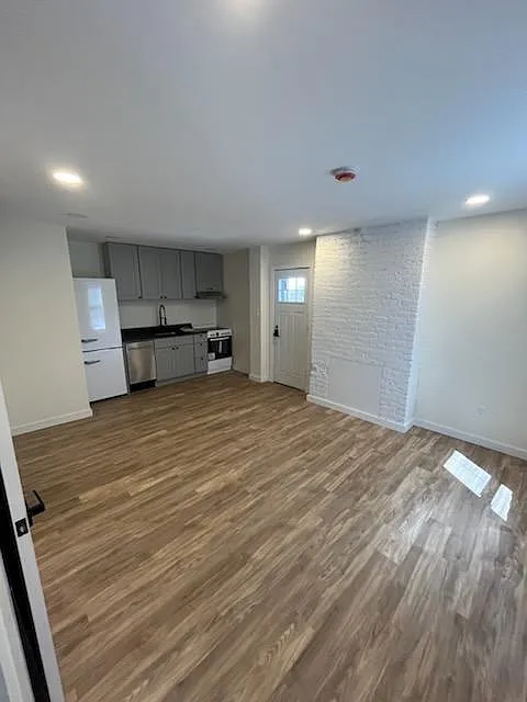 1167 5th Ave #1
