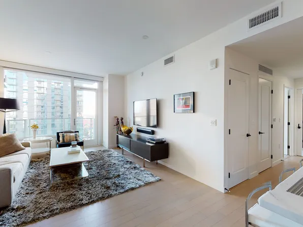 1050 S Grand Ave Unit 1303, Los Angeles, CA 90015