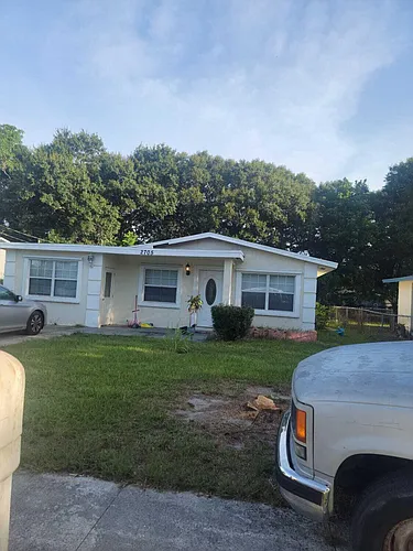2705 Avenue E Photo 1