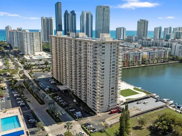 250 174th St APT 1410, Sunny Isles Beach, FL 33160