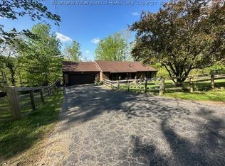3000 Shadyside Rd, Saint Albans, WV 25177